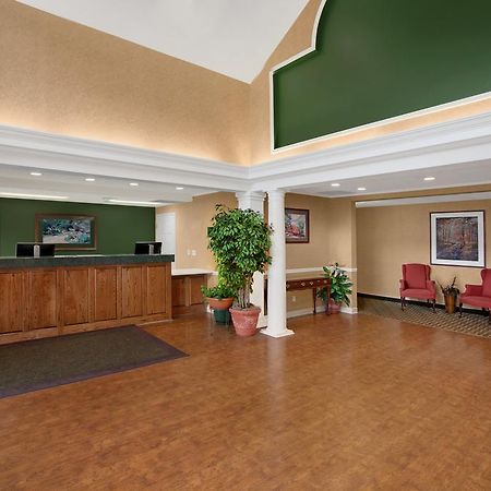 Comfort Inn Martinsville Exterior photo