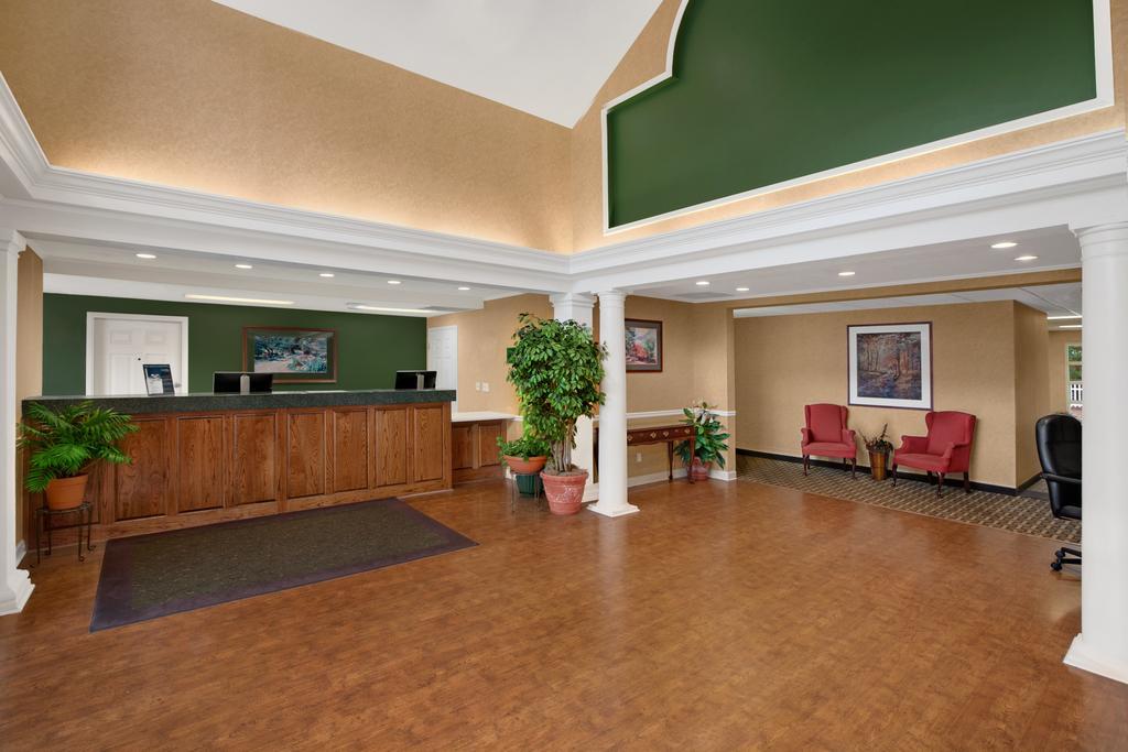 Comfort Inn Martinsville Exterior photo